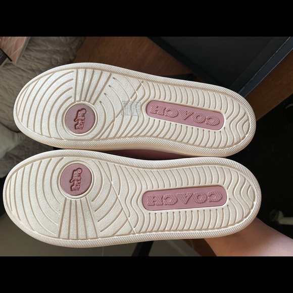 Coach Shoes | Coach Clip Leather Low Top Tennis Shoes Pink - Size 6 - Picture 3 of 12